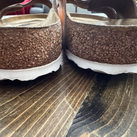 Birkenstock womens Metallic Sandals - Picture 4 of 7